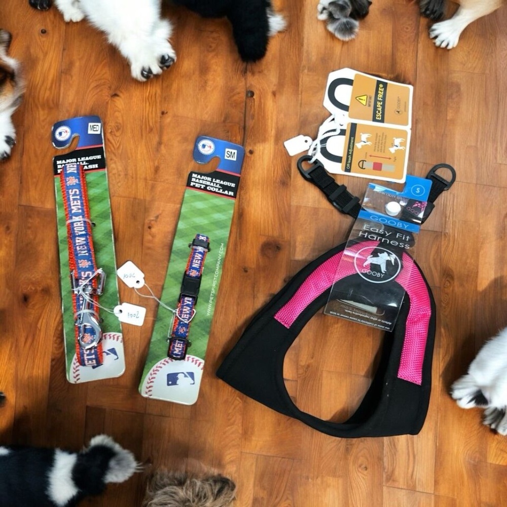 Gooby, Dog accessories, harness, 2 Sports straps,Size S, escape .!